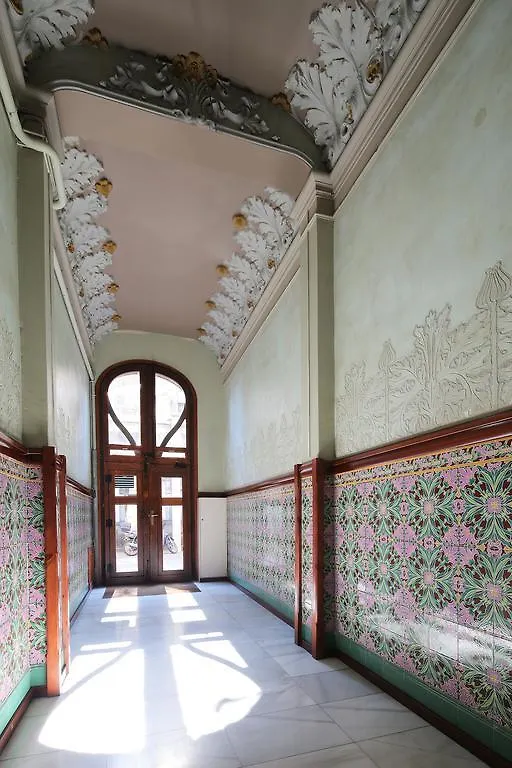 Hostal Balkonis Barcelona Pensjonat