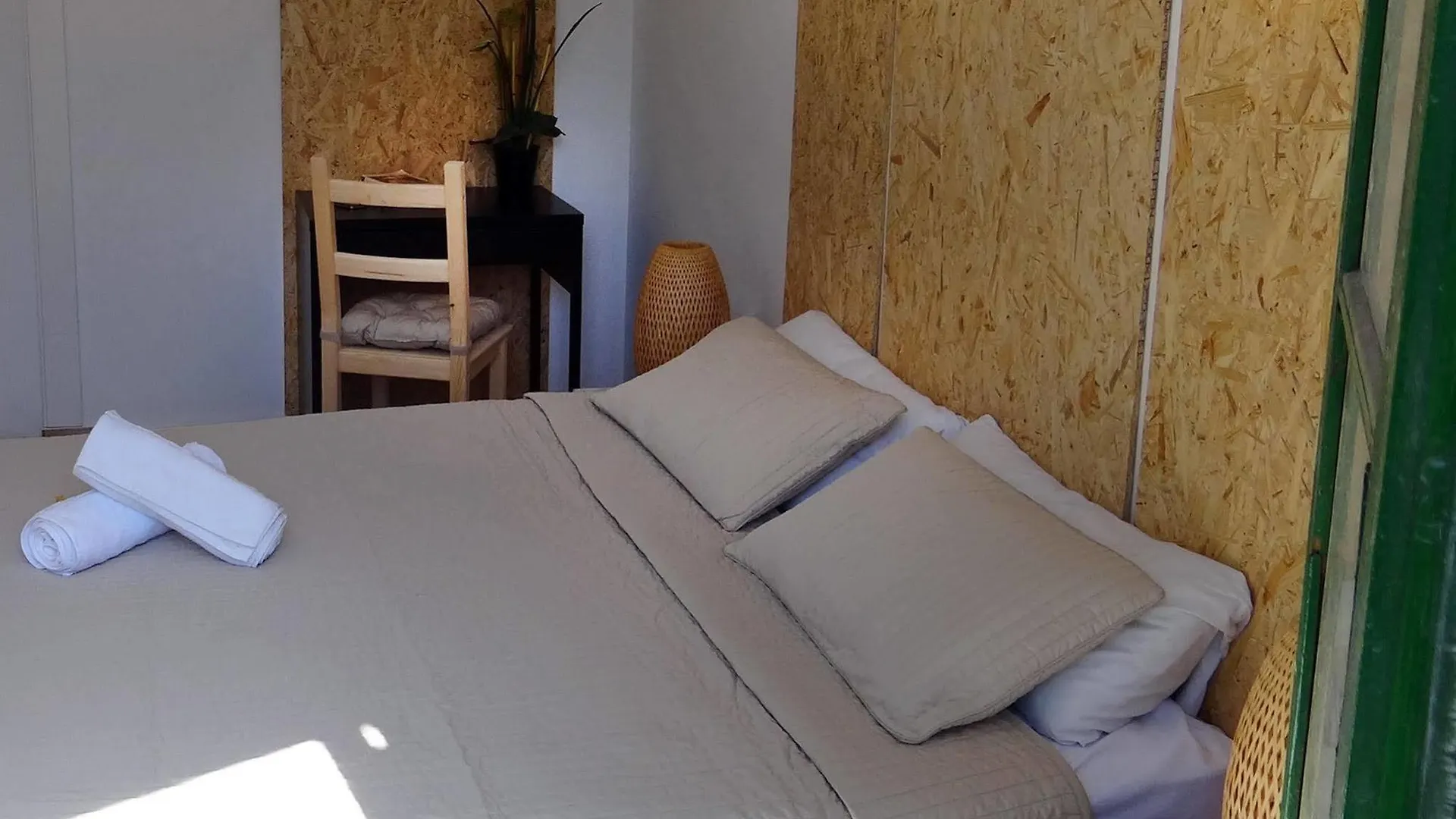 Hostal Balkonis Barcelona Pensjonat