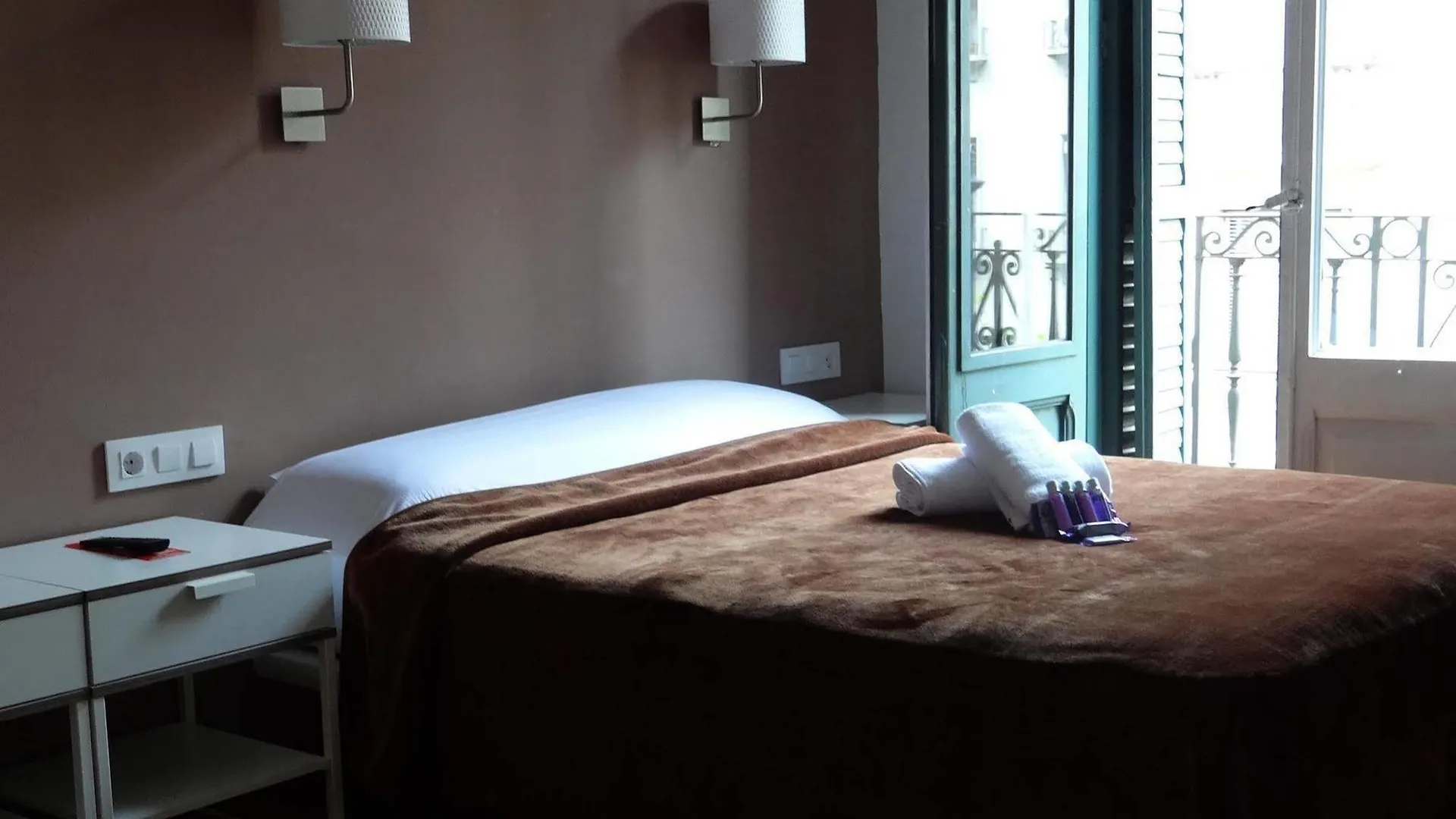 Hostal Balkonis Barcelona Hiszpania