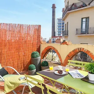 Feelathome Center , Barcellona Spagna